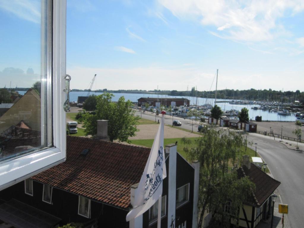 Hotel Postgaarden Skaelskor Экстерьер фото